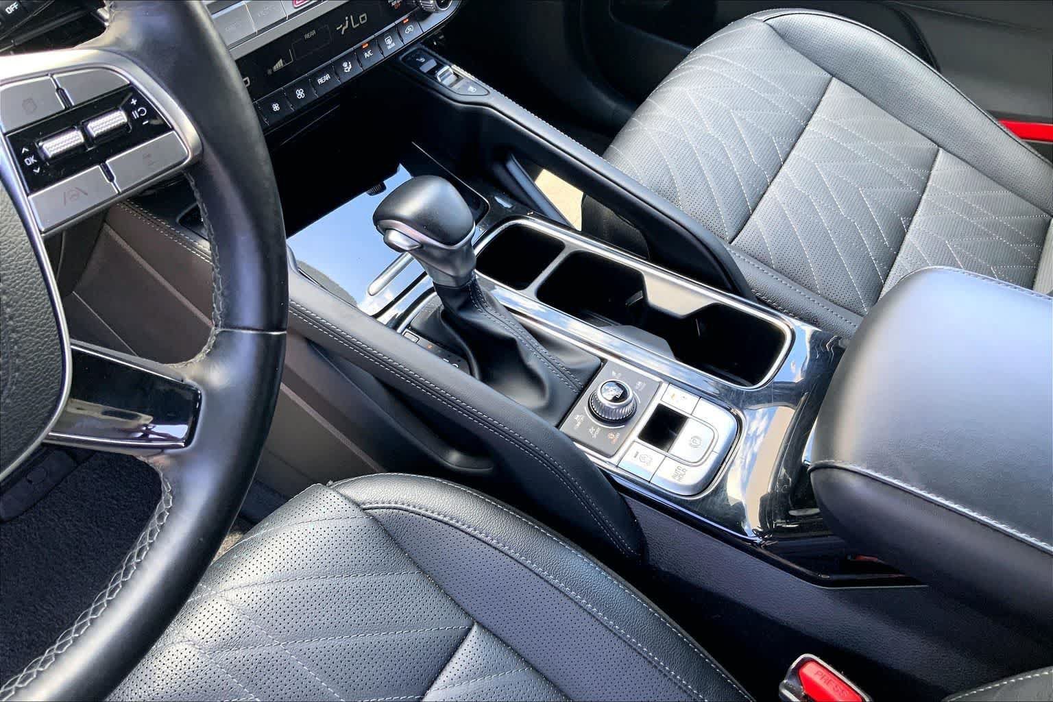 Used 2024 Kia Telluride EX X-Line AWD/4WD image 16