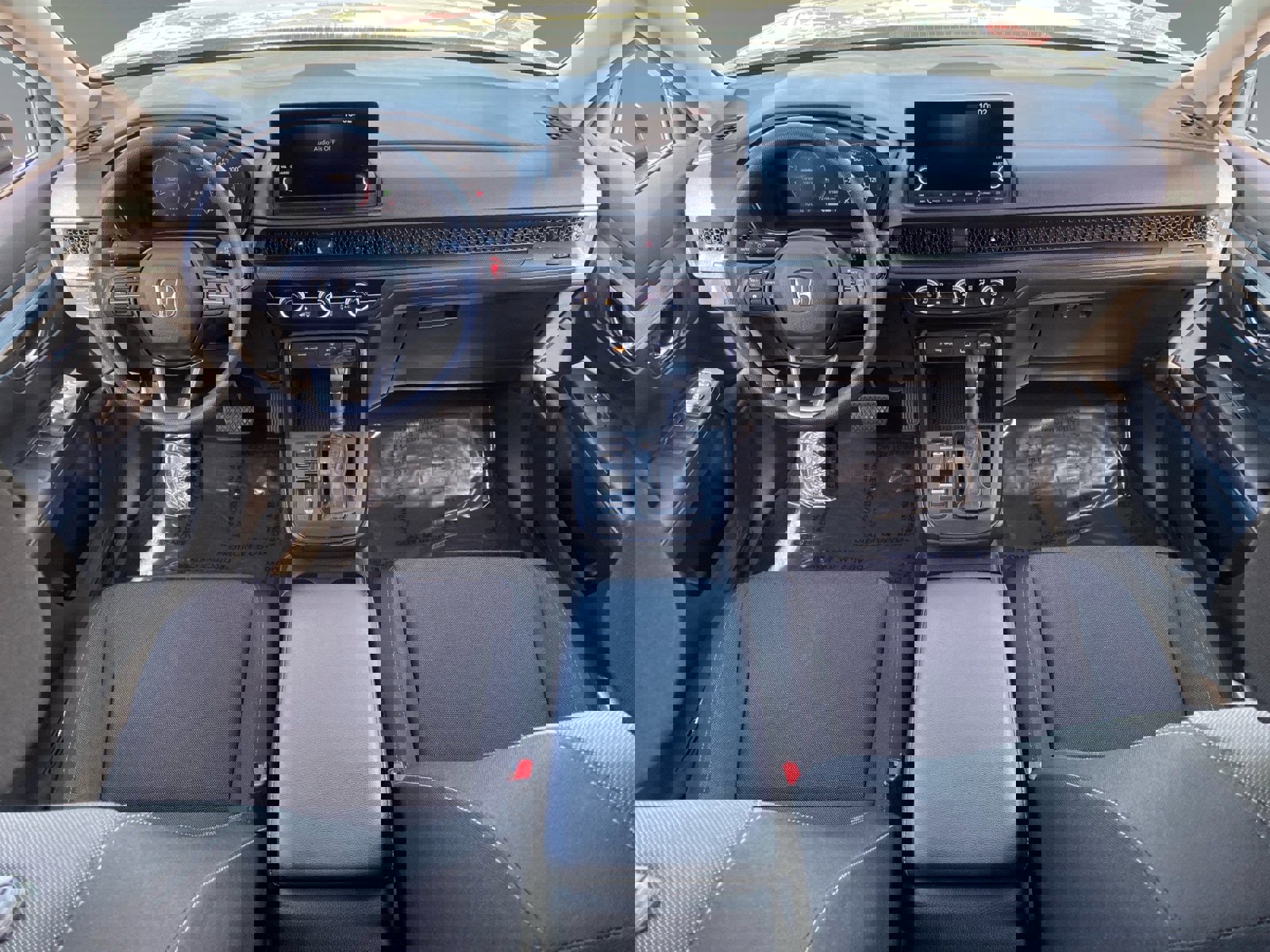 Used 2025 Honda CR-V LX image 10