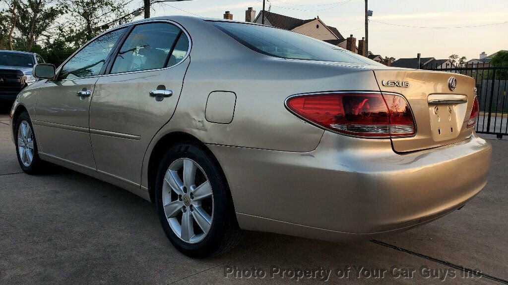Used 2005 Lexus ES 330 FWD image 17