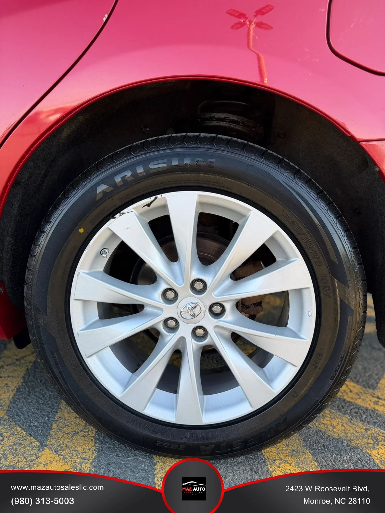 Used 2015 Toyota Venza LE AWD/4WD image 8