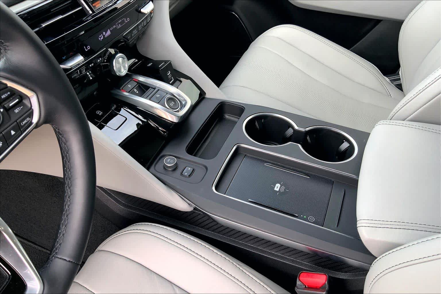 Used 2026 Acura MDX w/ Technology Package FWD image 17