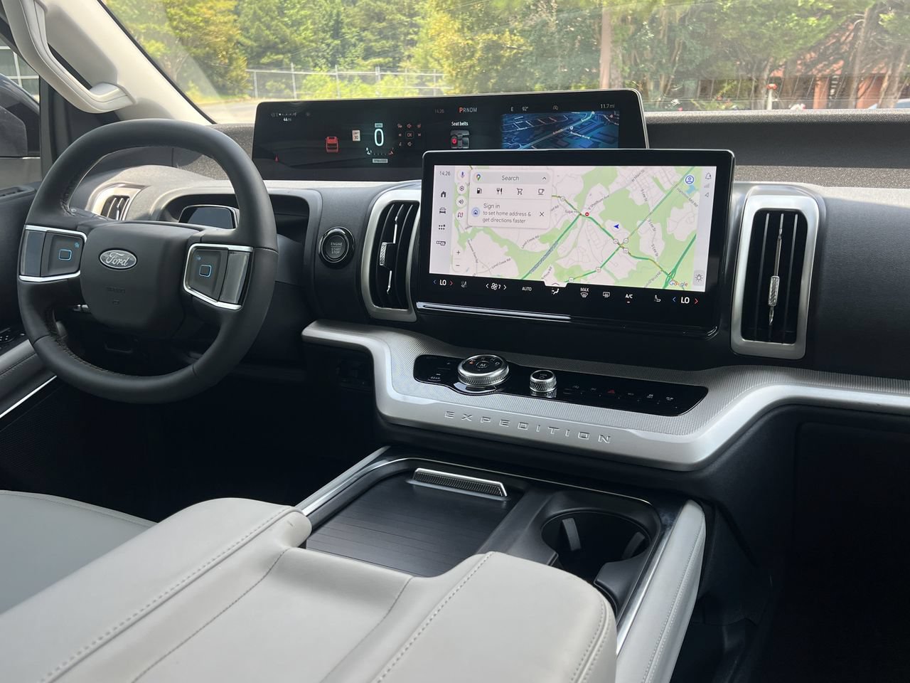 New 2027 Ford Expedition Active RWD image 3