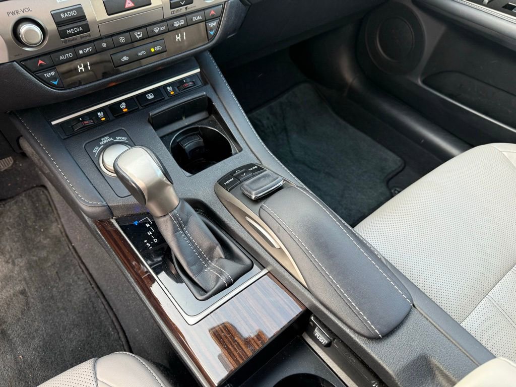 Used 2016 Lexus ES 350 image 14