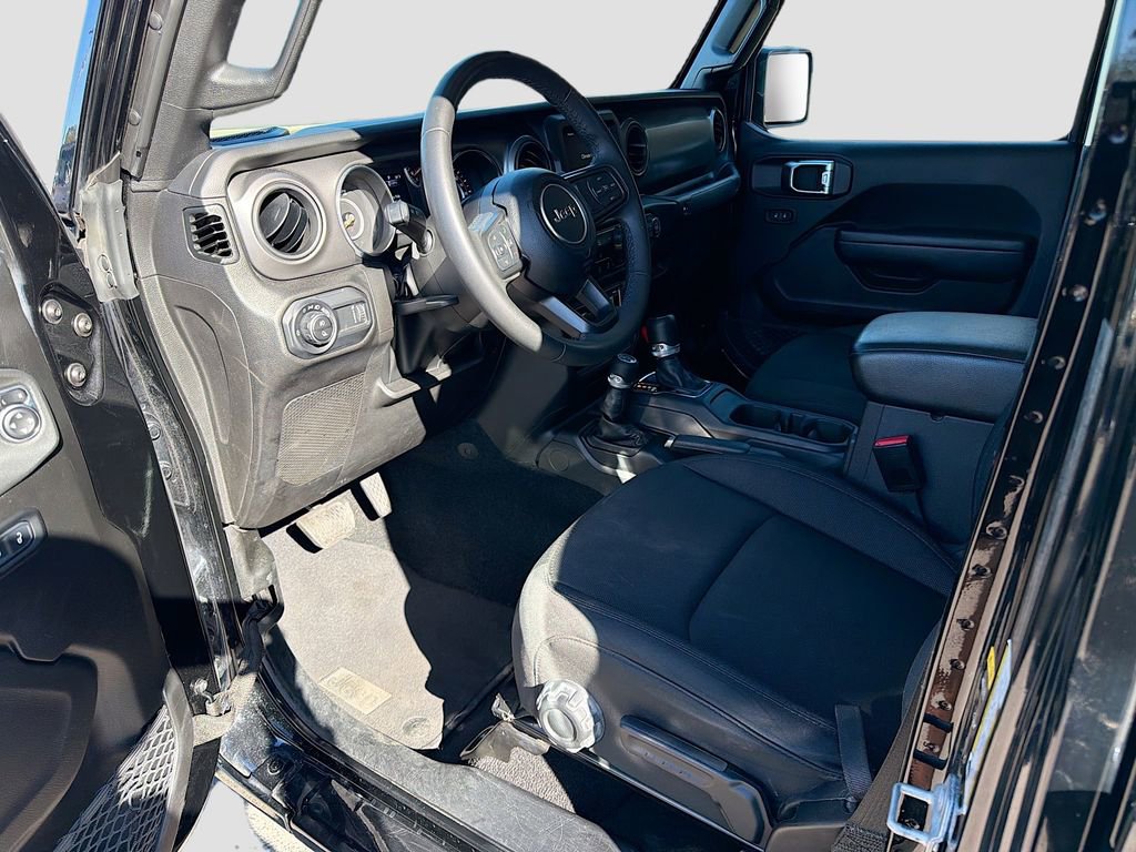 Used 2023 Jeep Gladiator Sport image 24