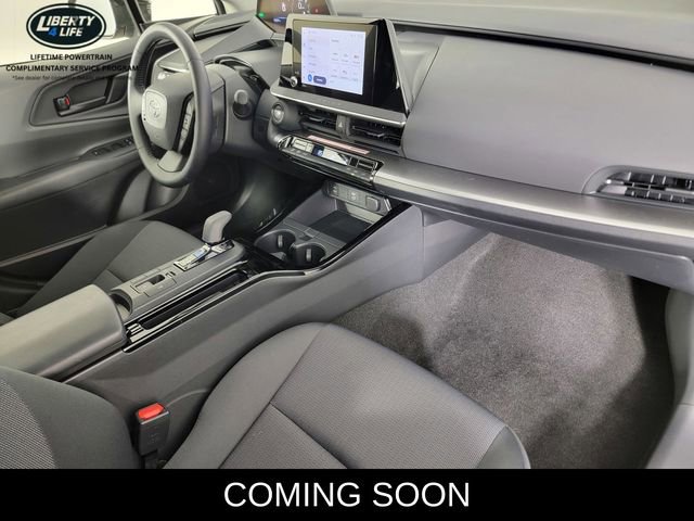 Used 2025 Toyota Prius LE image 18