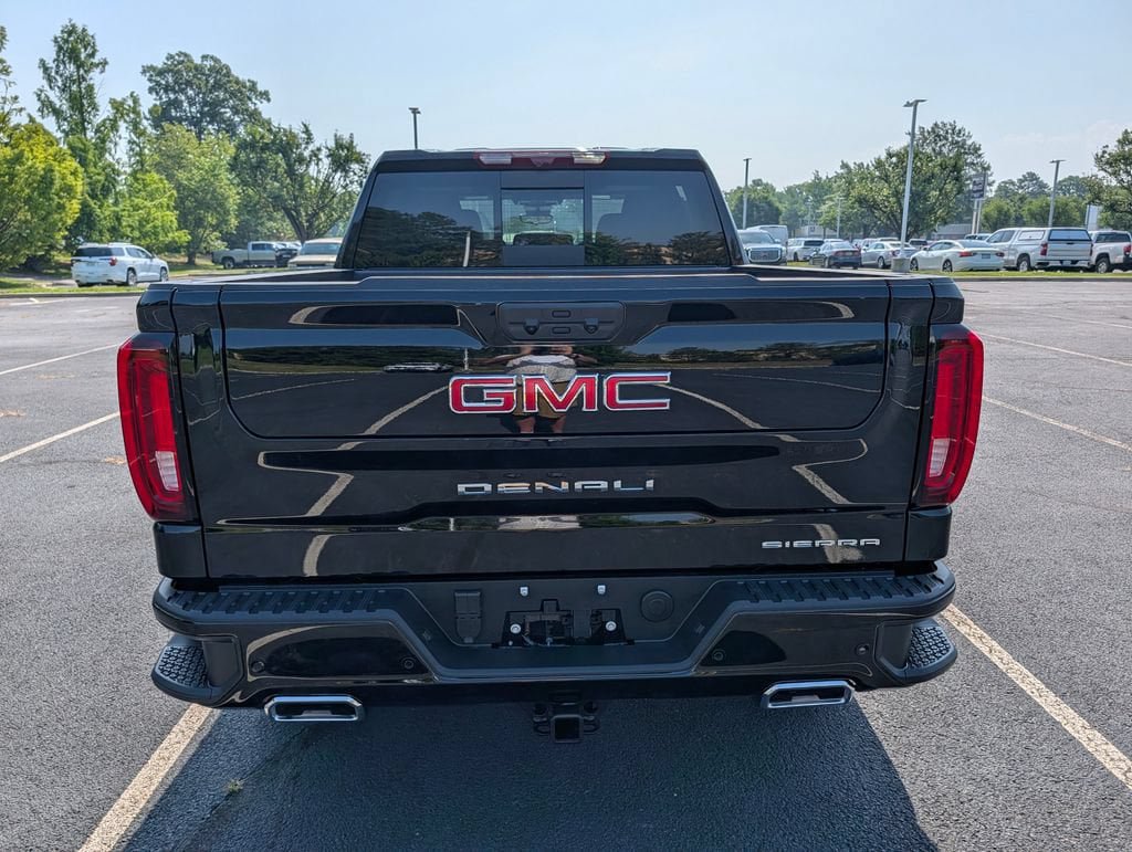 New 2026 GMC Sierra 1500 Denali w/ Denali Reserve Package AWD/4WD image 19