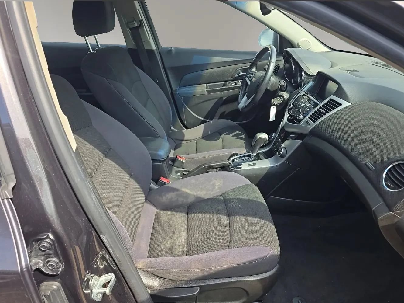 Used 2014 Chevrolet Cruze LT w/ RS Package FWD image 13
