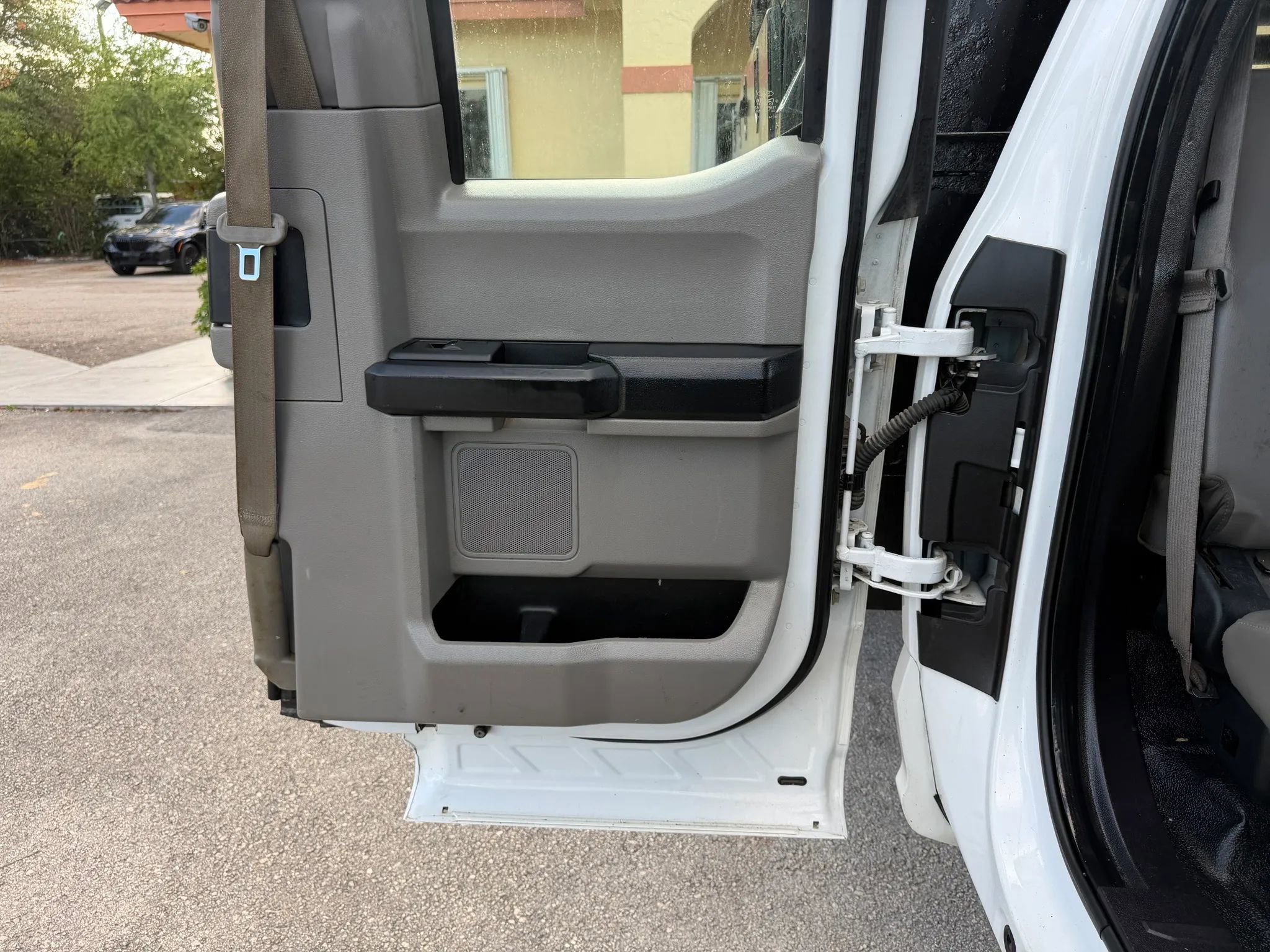 Used 2017 Ford F450 XL w/ Power Equipment Group image 13