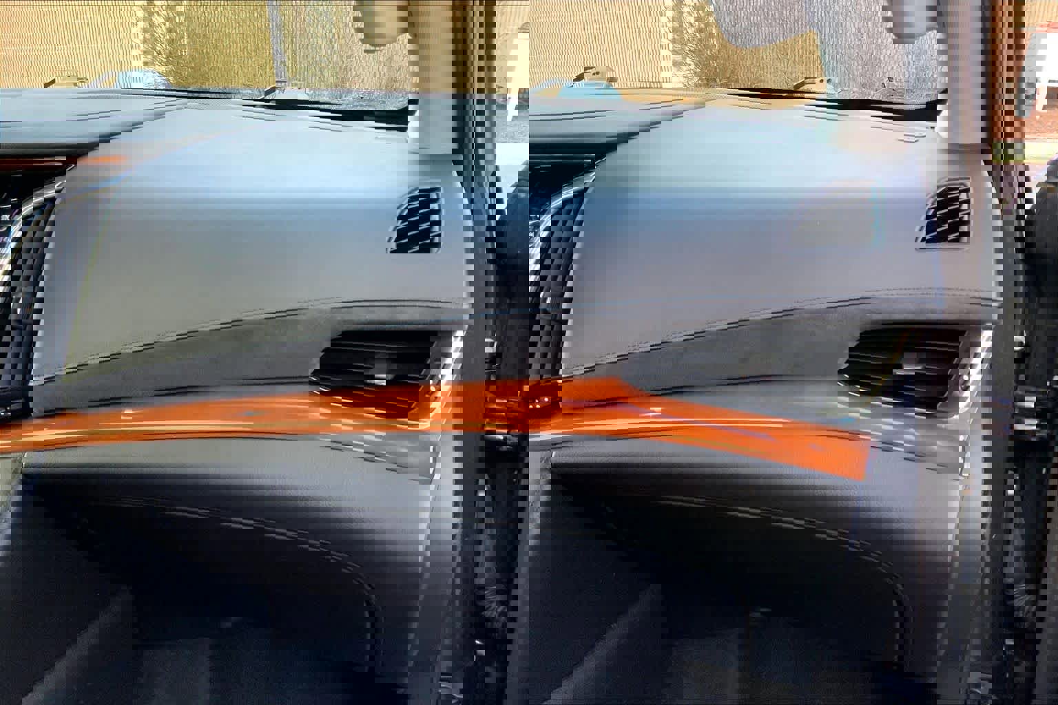 Used 2017 Cadillac Escalade Premium Luxury image 18