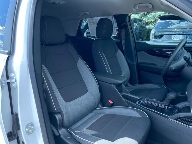 Used 2025 Chevrolet TrailBlazer LS w/ LS Convenience Package AWD/4WD image 26