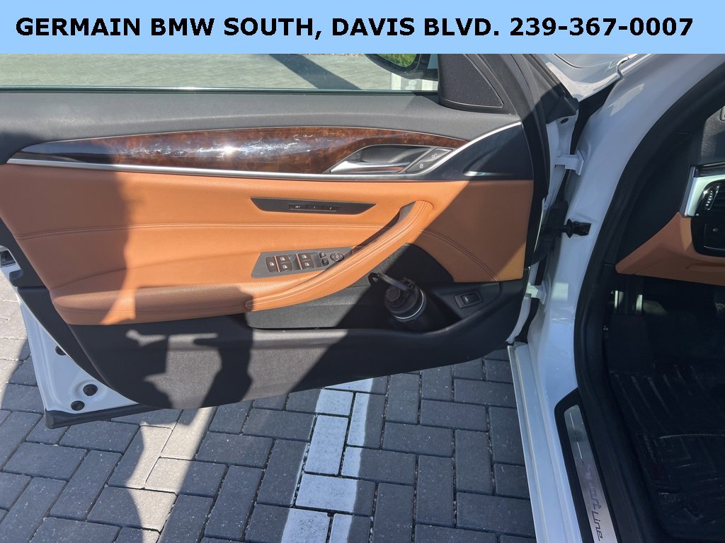 Used 2018 BMW 540i image 13