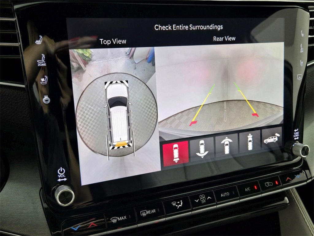 New 2025 Jeep Wagoneer L Series II image 23