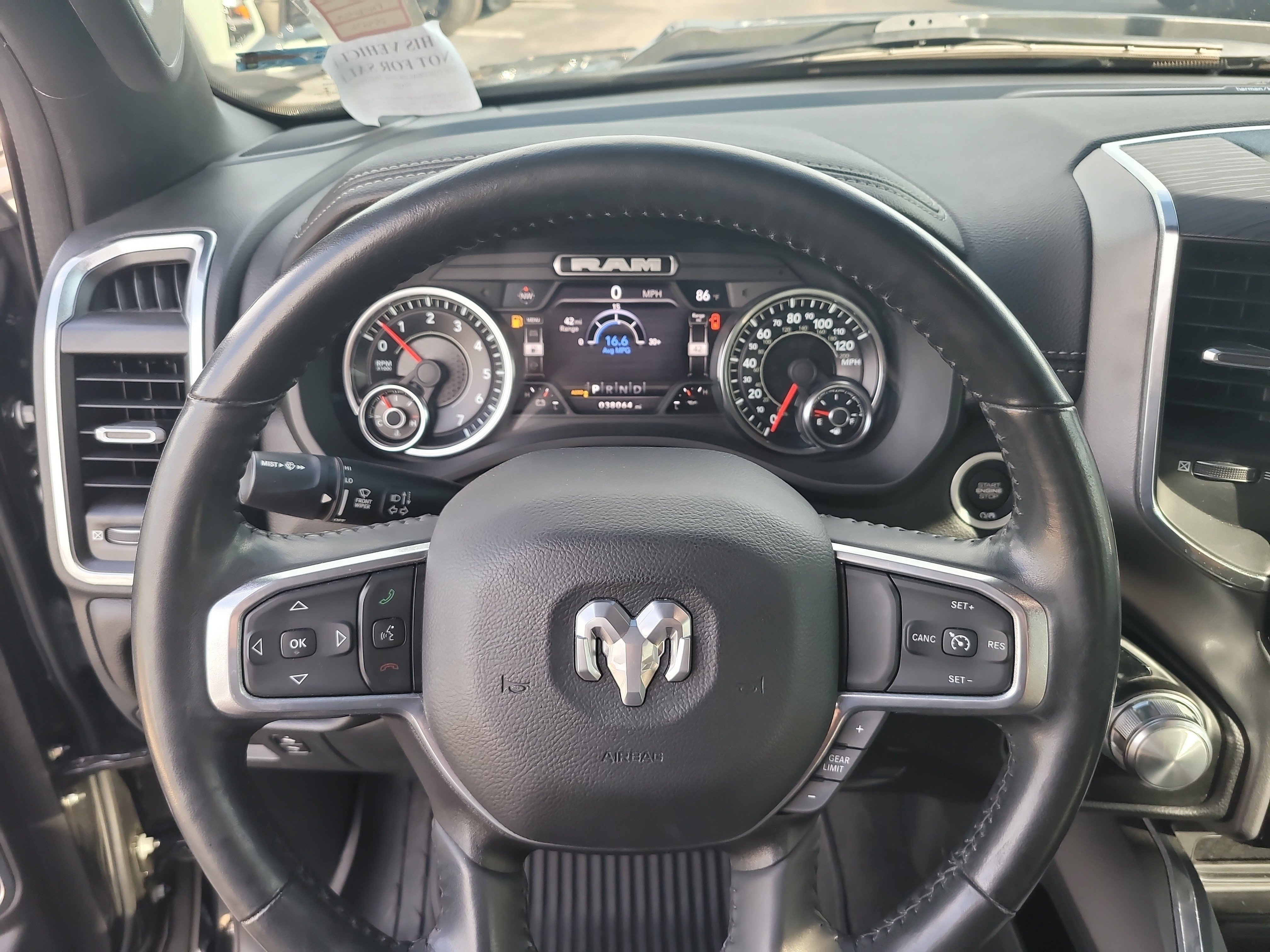 Used 2023 RAM 1500 Laramie AWD/4WD image 25