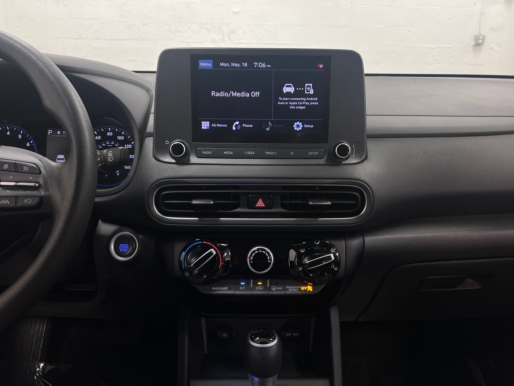 Used 2022 Hyundai Kona SEL w/ Cargo Package FWD image 20