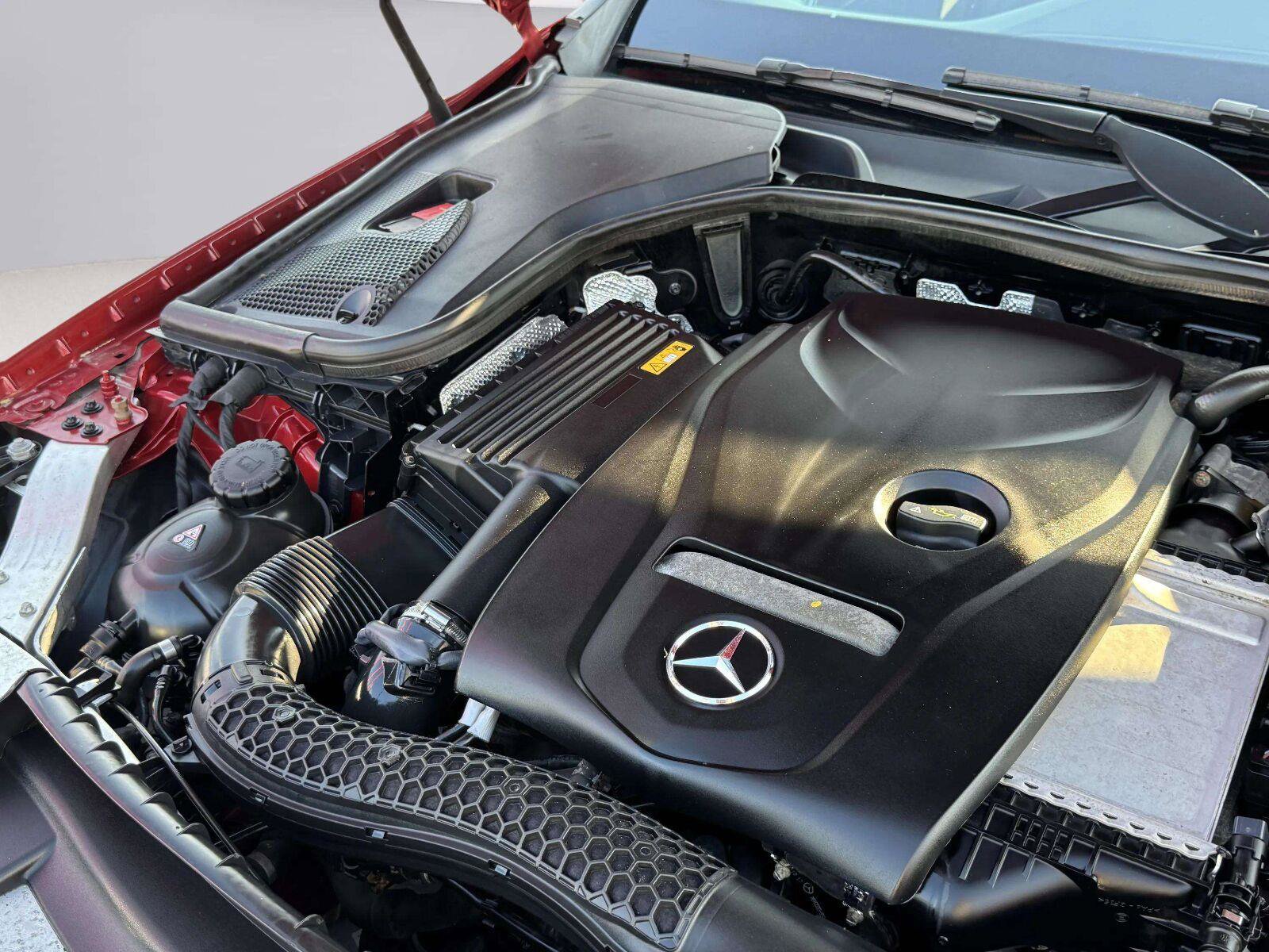 Used 2018 Mercedes-Benz E 300 4MATIC image 51