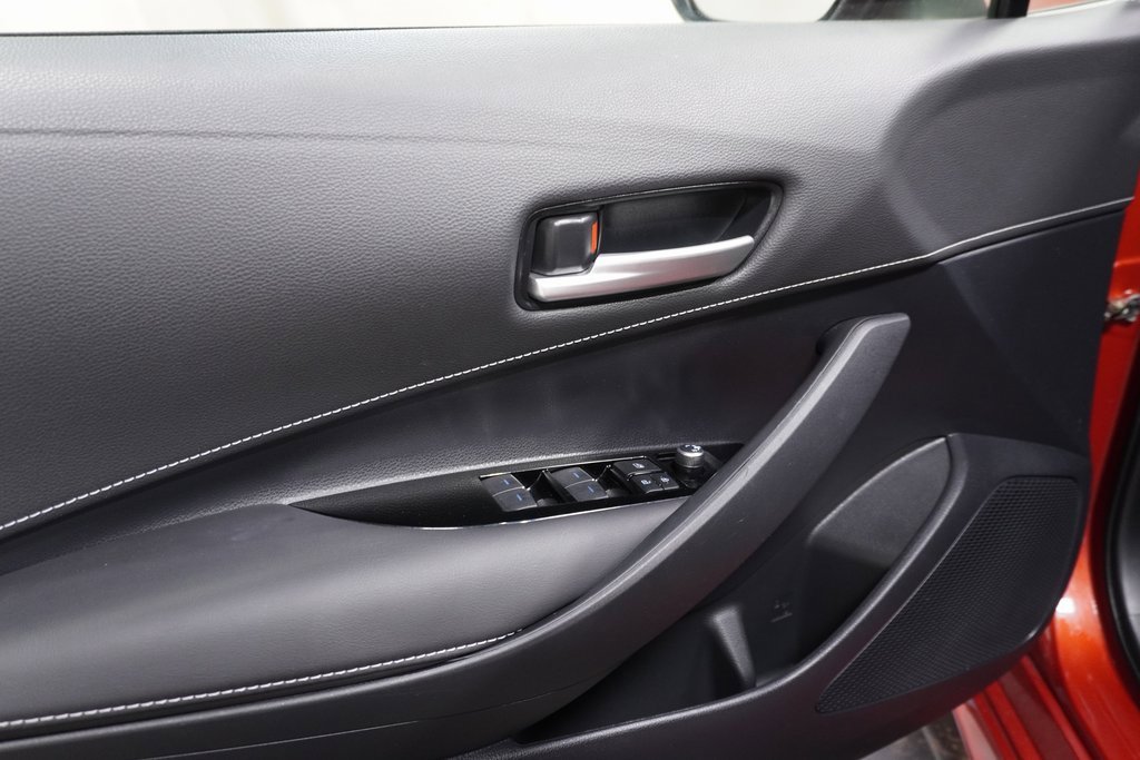 Certified 2020 Toyota Corolla Hatchback image 18