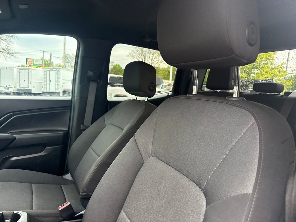 Used 2023 Chevrolet Colorado W/T RWD image 17