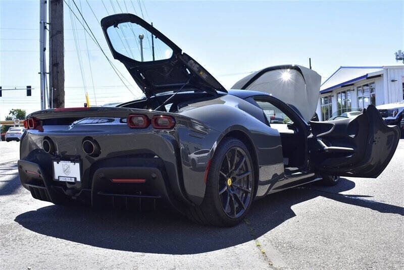 Used 2021 Ferrari SF90 Stradale image 22