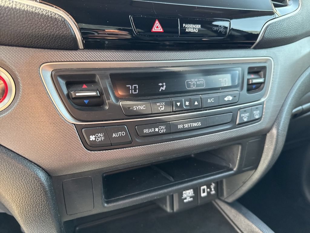Used 2023 Honda Ridgeline Sport image 23