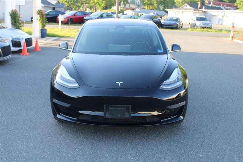 Used 2018 Tesla Model 3 Mid Range RWD image 2
