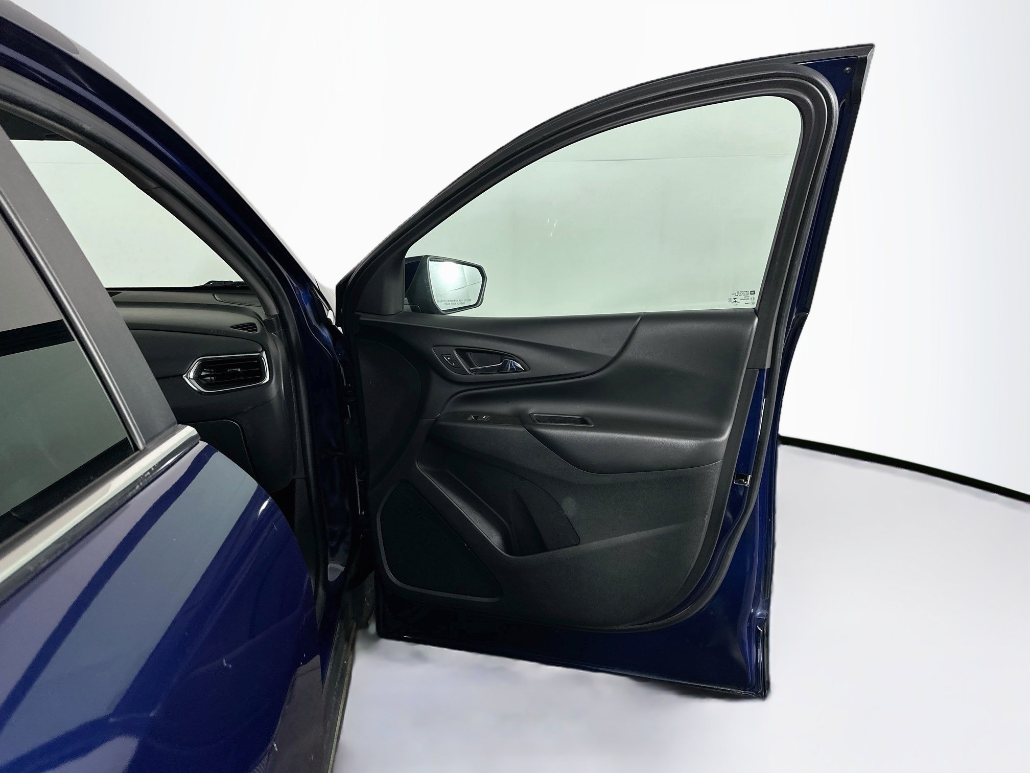 Used 2022 Chevrolet Equinox LT FWD image 30