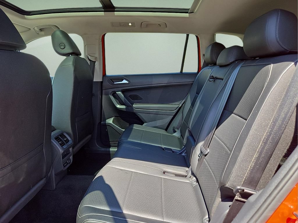 Used 2019 Volkswagen Tiguan SE w/ Panoramic Sunroof Package AWD/4WD image 10