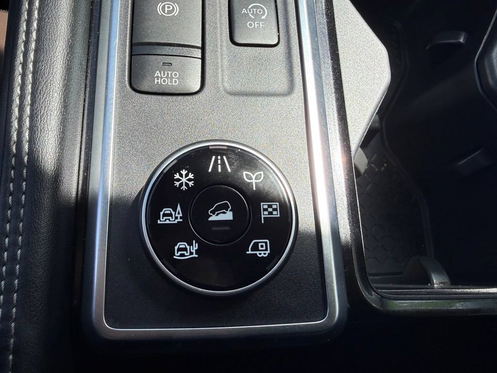 Certified 2023 Nissan Pathfinder Platinum AWD/4WD image 25