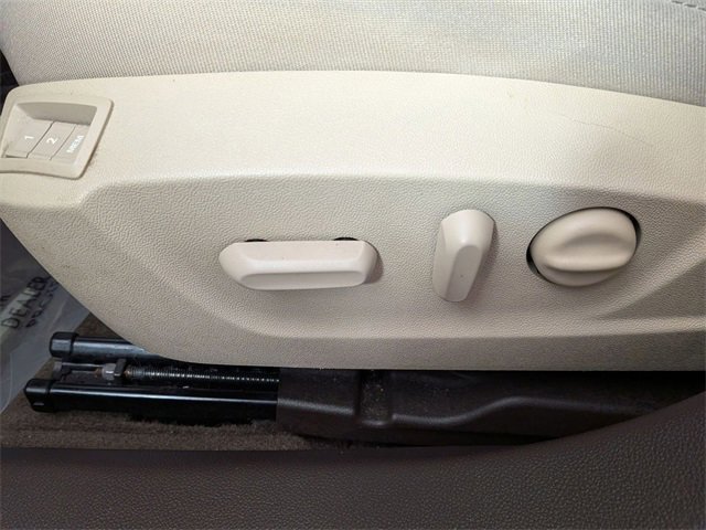 Used 2017 Buick Regal Premium w/ Driver Confidence Package #2 image 14