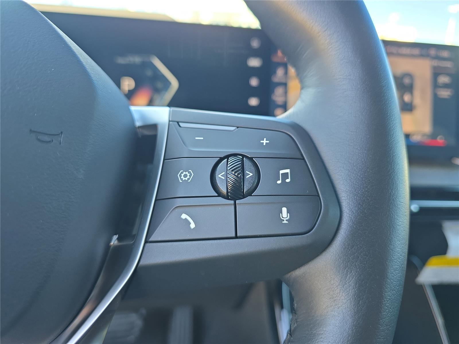 Used 2025 BMW X1 xDrive28i image 23