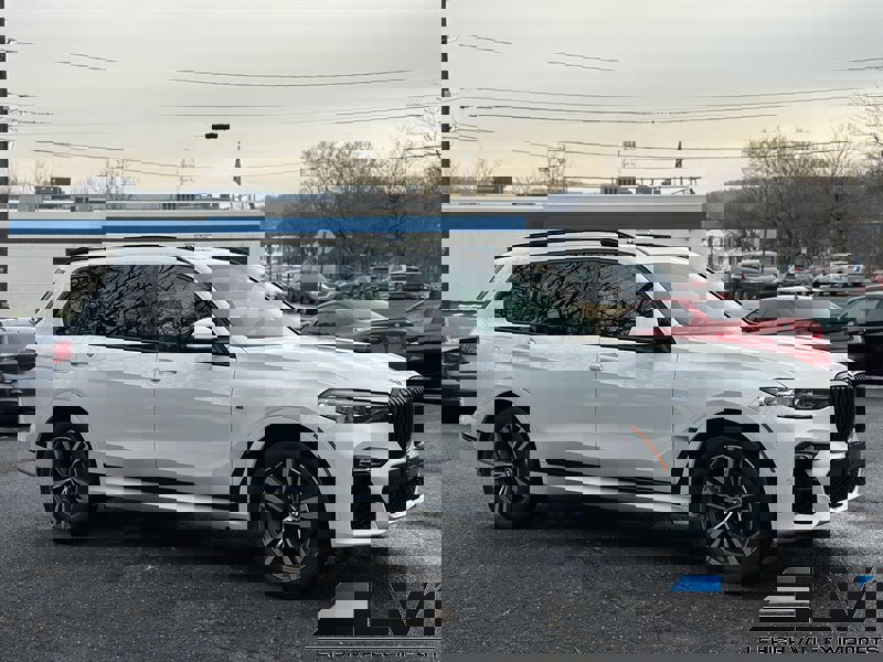 Used 2020 BMW X7 xDrive40i w/ M Sport Package image 6