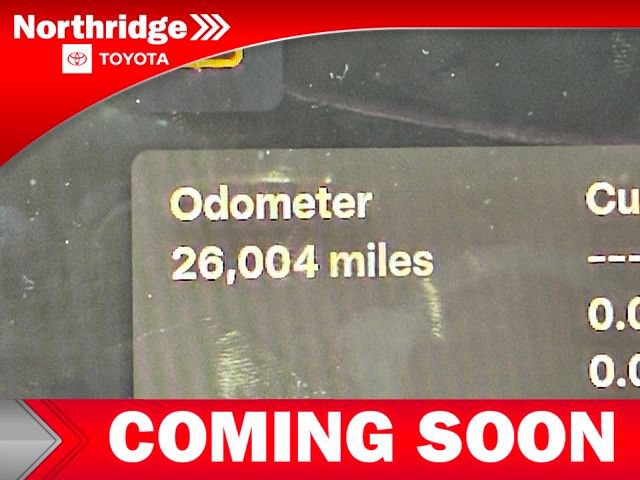 Used 2024 Tesla Model Y Long Range AWD/4WD image 10