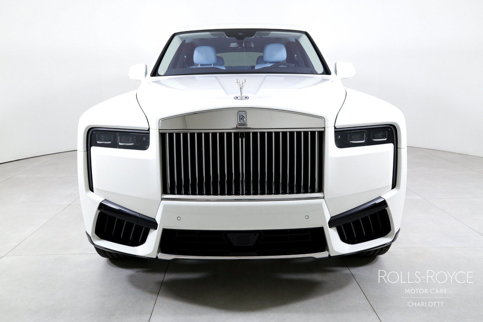 New 2026 Rolls-Royce Cullinan AWD/4WD image 7