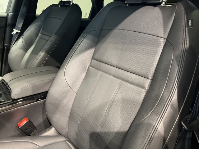 Used 2025 Land Rover Range Rover Evoque S image 18