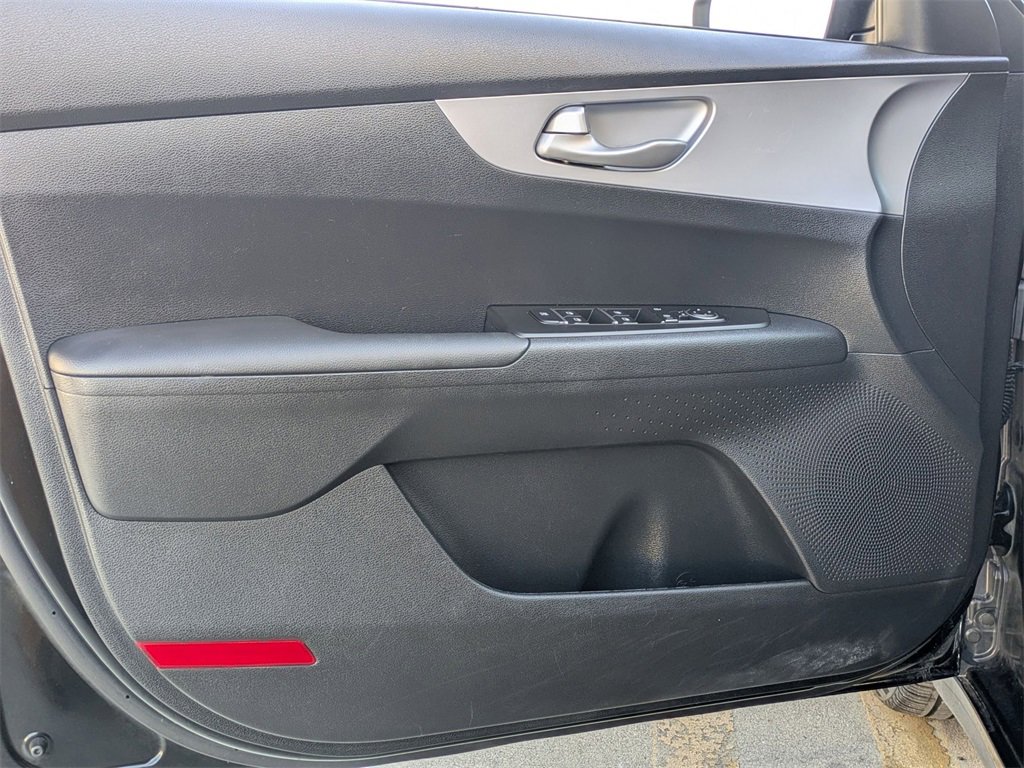 Used 2024 Kia Forte LXS image 11