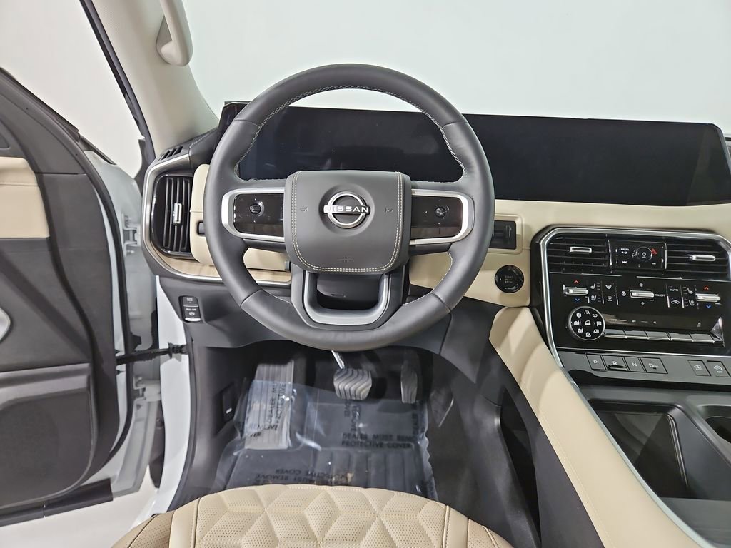 Certified 2025 Nissan Armada Platinum Reserve image 15