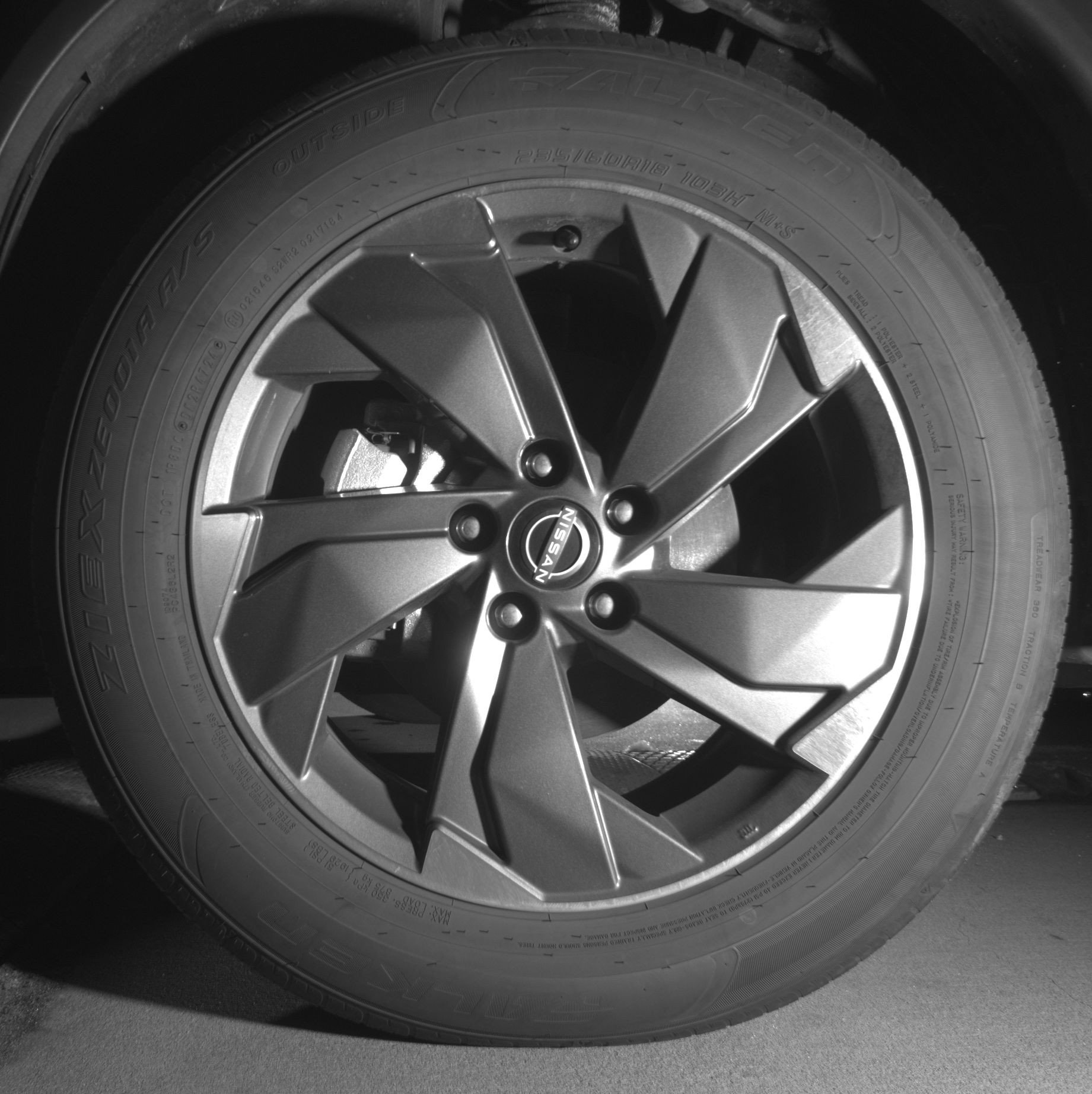 Used 2025 Nissan Rogue SV FWD image 12