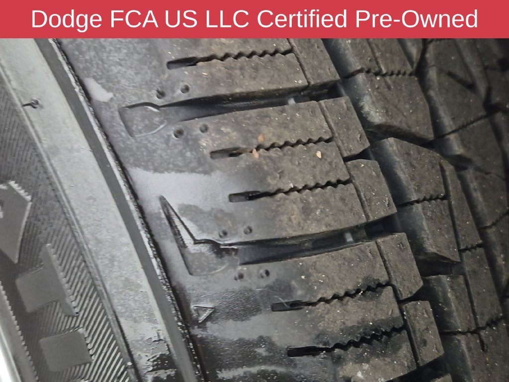 Certified 2022 Dodge Charger SXT AWD/4WD image 13