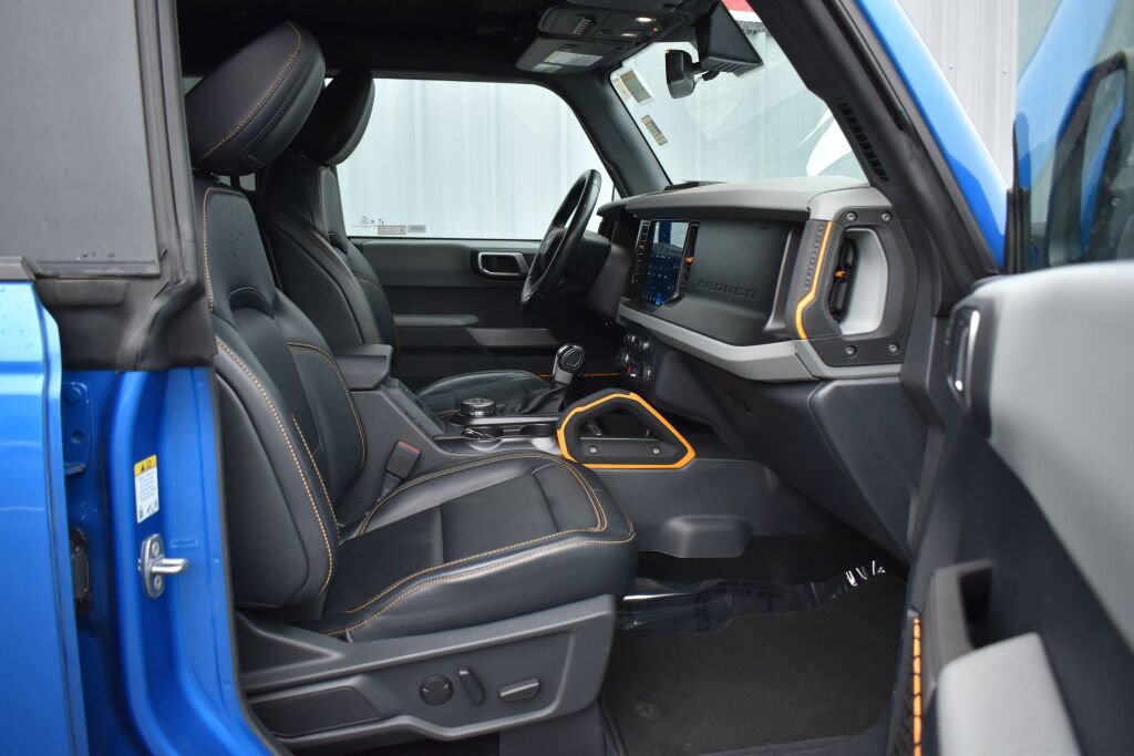Used 2022 Ford Bronco Badlands image 25