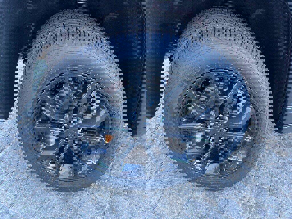 New 2025 Jeep Grand Cherokee Limited image 18