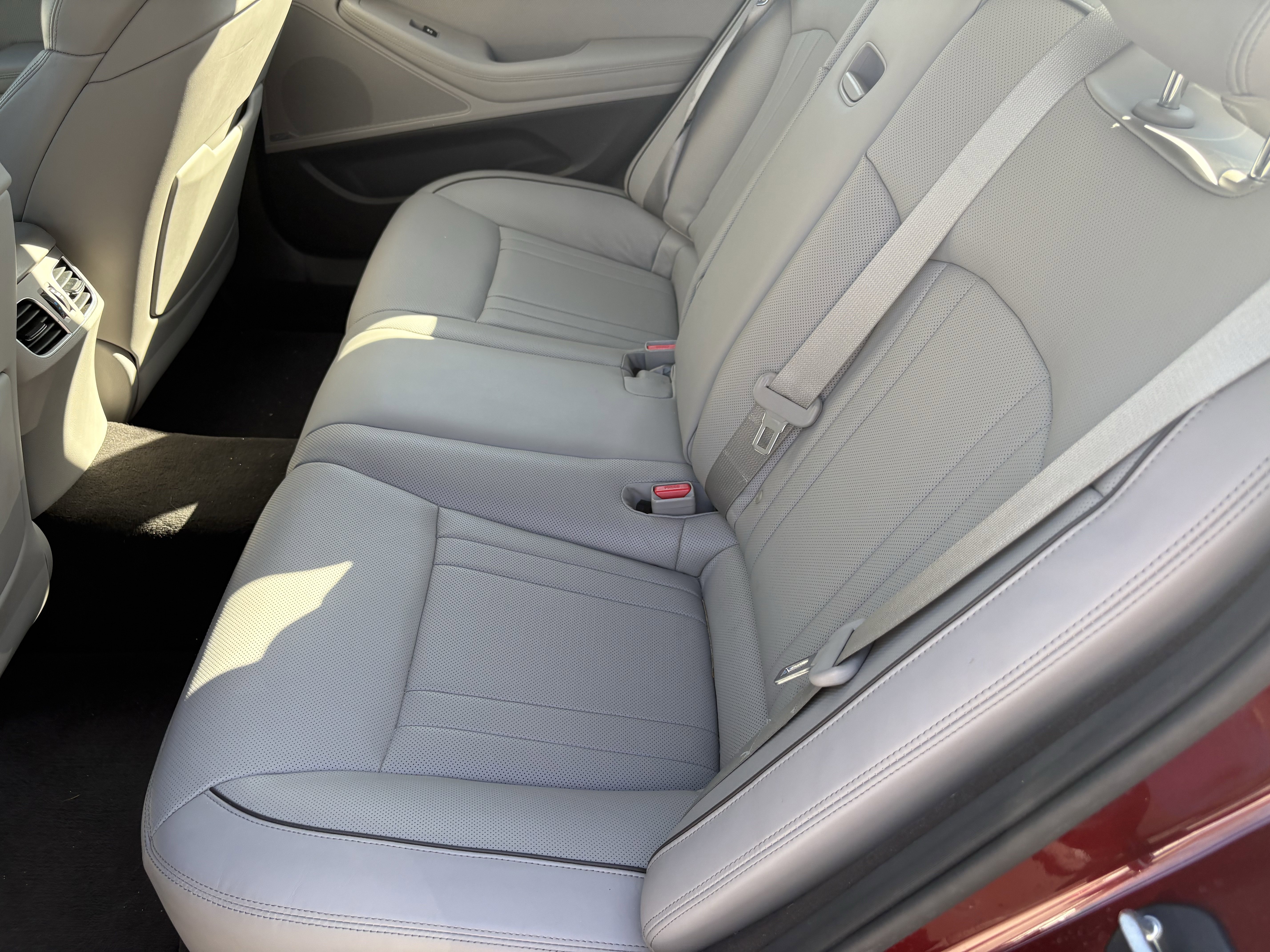 Used 2016 Hyundai Genesis 3.8 w/ Option Group 03 image 12