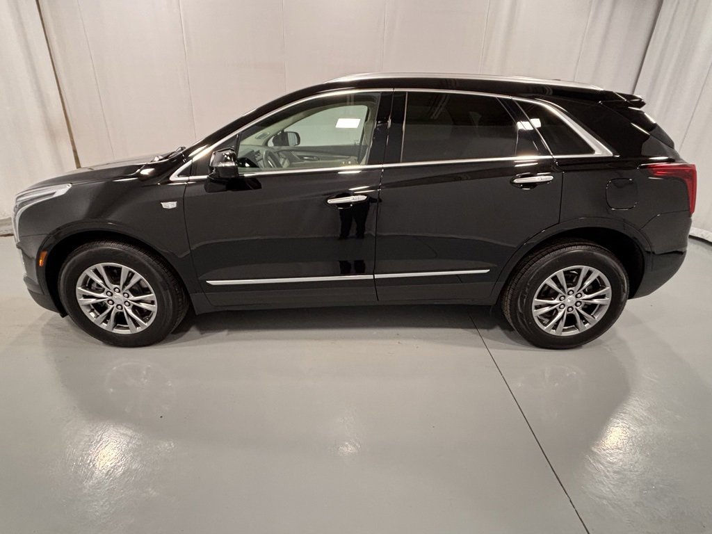Used 2023 Cadillac XT5 Premium Luxury w/ LPO, Floor Liner Package image 9