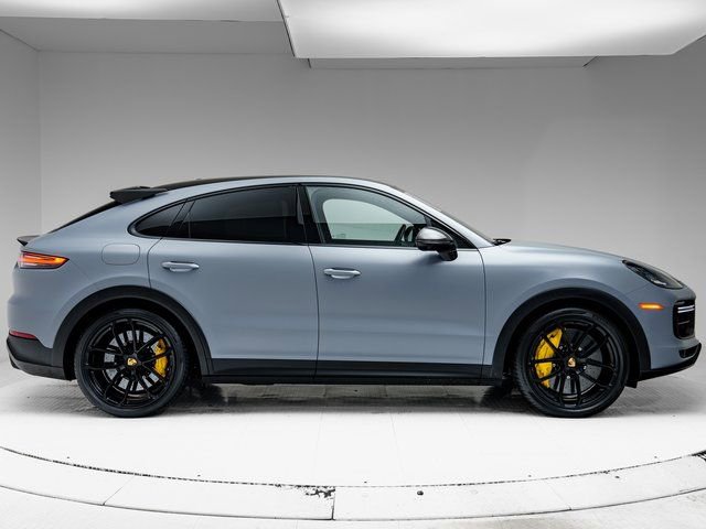 Certified 2022 Porsche Cayenne Turbo GT image 33