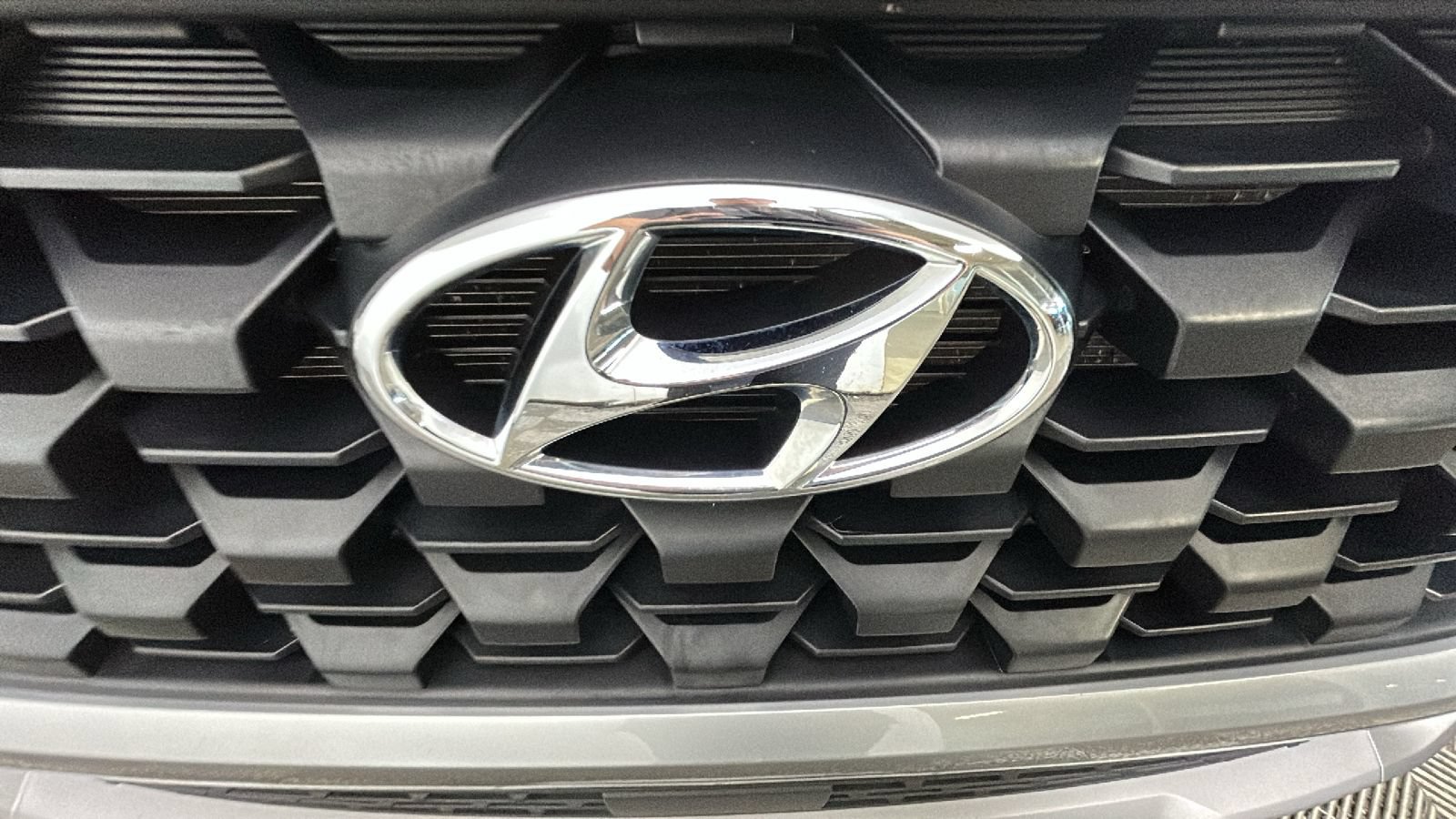 Certified 2023 Hyundai Santa Fe SE FWD image 10