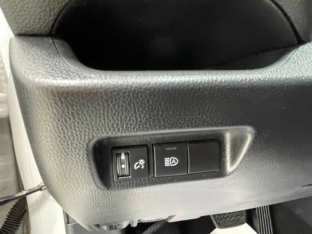 Used 2019 Toyota RAV4 LE w/ All Weather Liner Package AWD/4WD image 14
