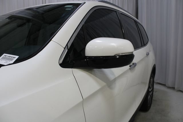 Used 2016 Honda Pilot Elite image 37