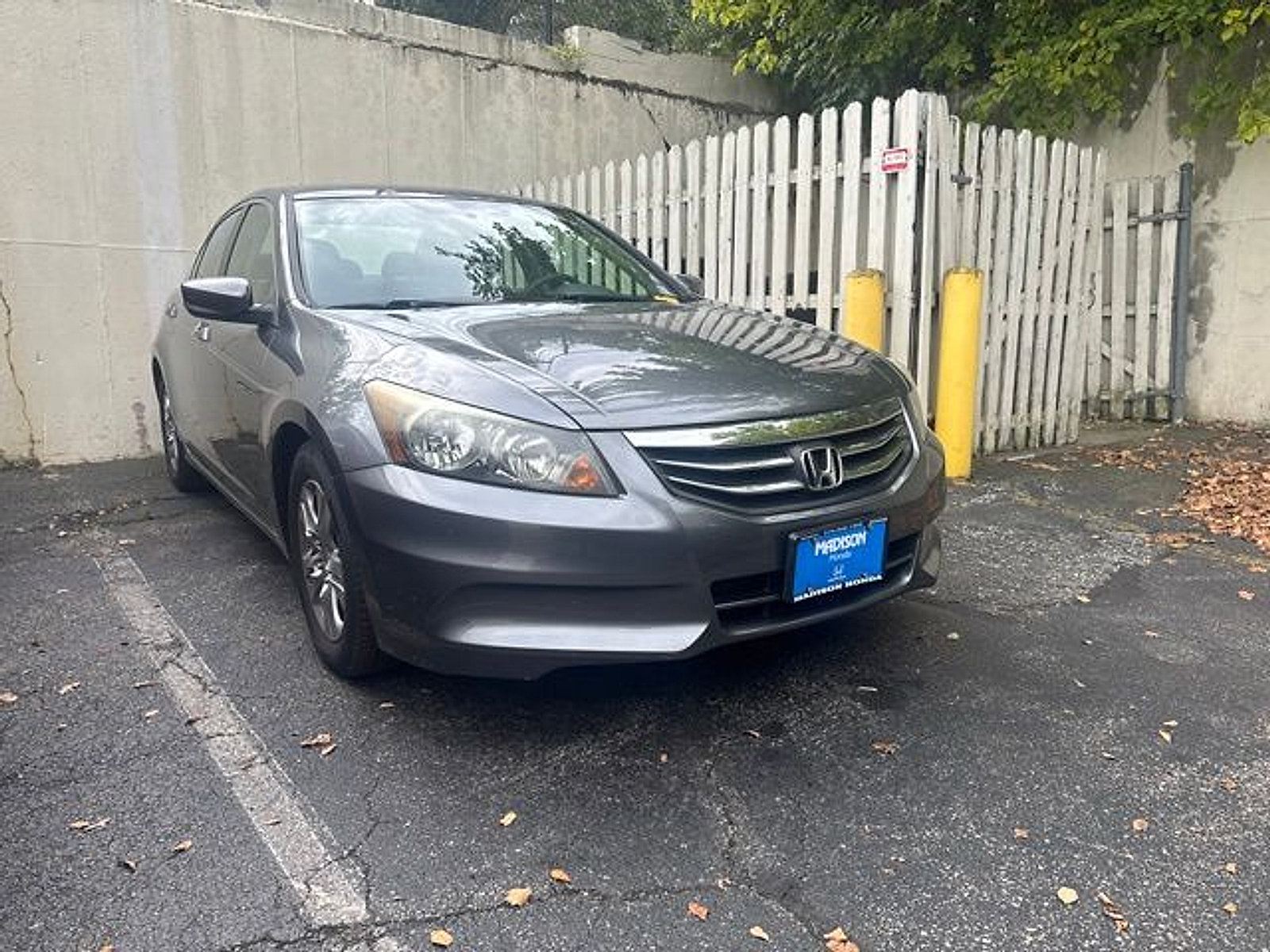 Used 2012 Honda Accord SE image 2