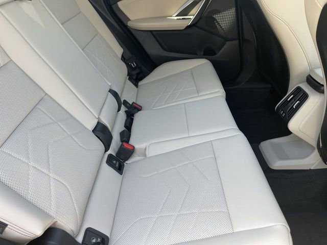 Used 2025 BMW X1 xDrive28i w/ Technology Package image 14