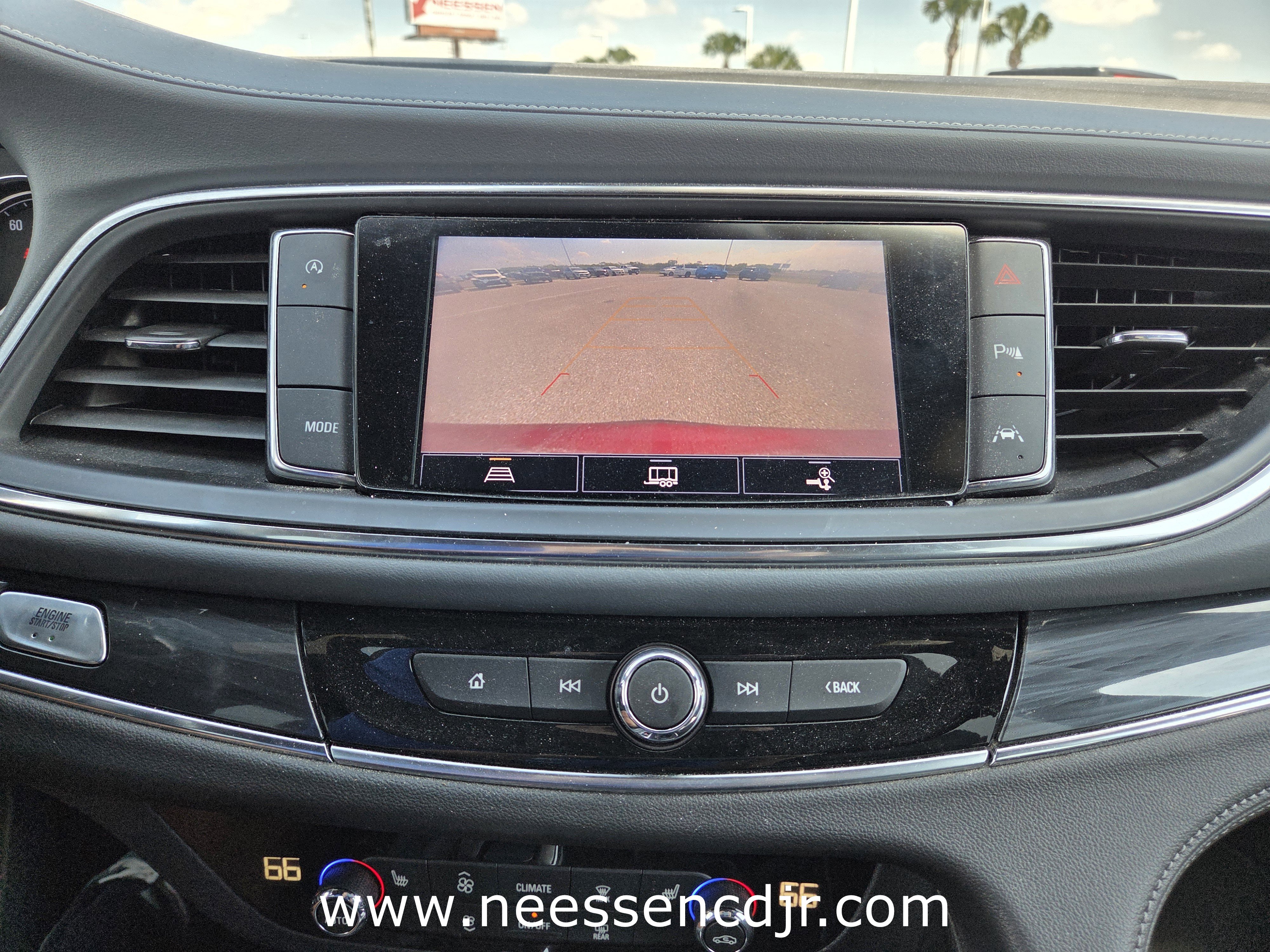 Used 2023 Buick Enclave Essence w/ Experience Buick Package image 9