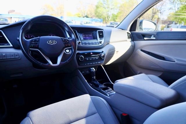Used 2017 Hyundai Tucson Sport image 7