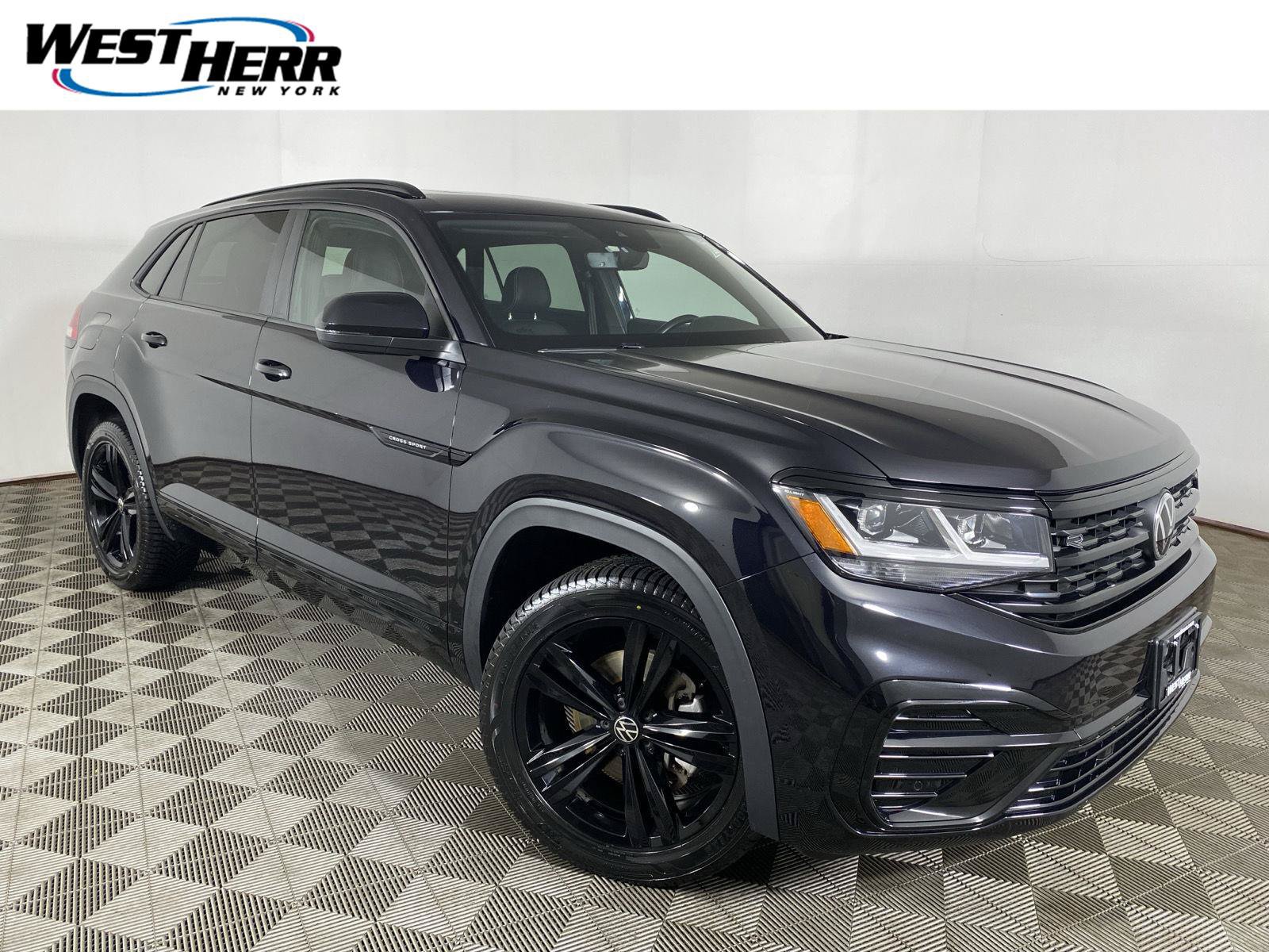 Used 2023 Volkswagen Atlas Cross Sport SEL R-Line